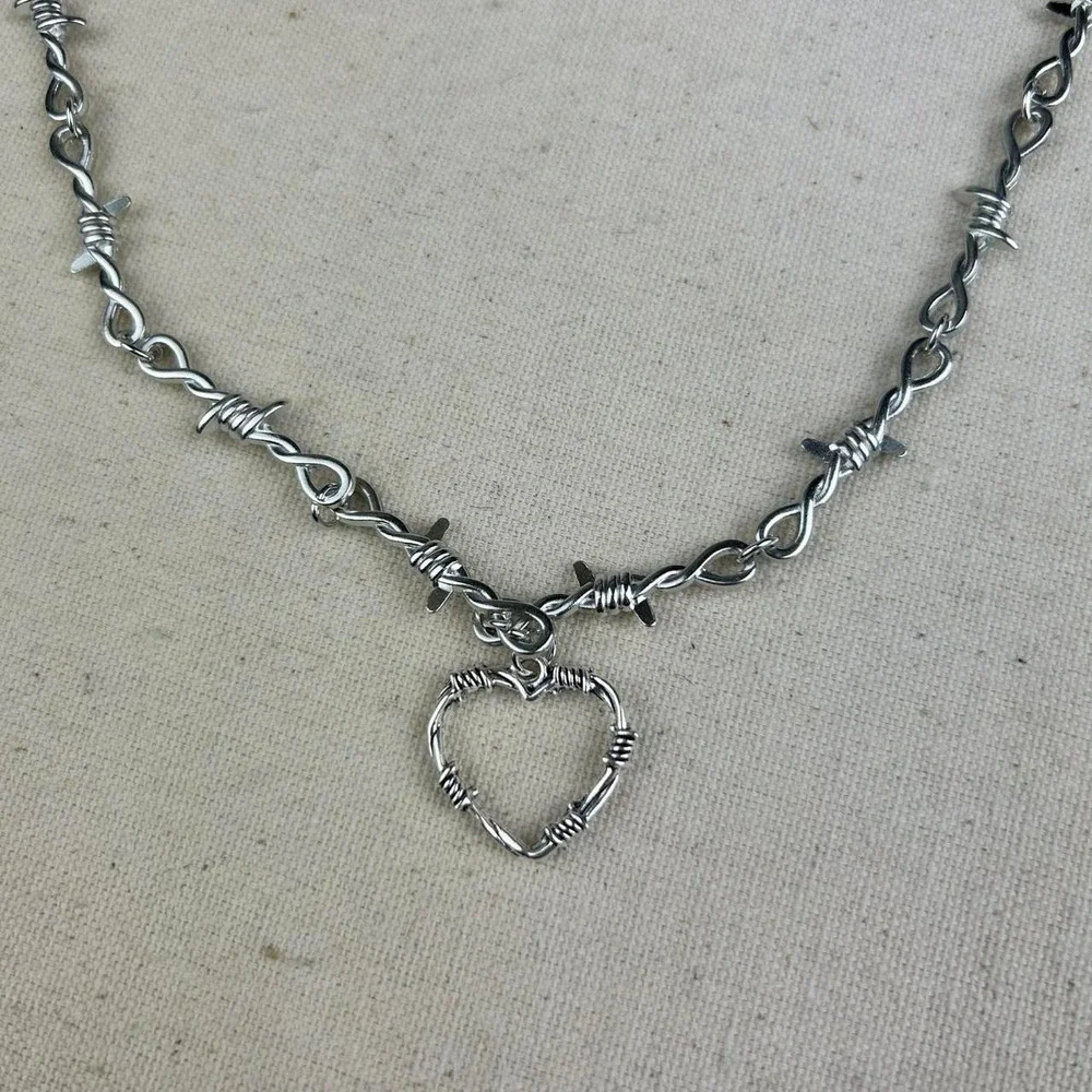 Vintage Y2K silver barbed wire heart opium cyber punk style necklace barb wire